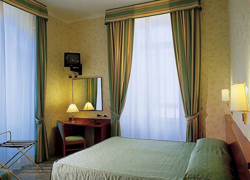 Hotel Dina Roma Dış mekan fotoğraf